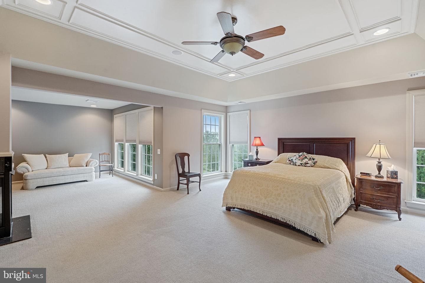 200 Armitage Court photo 52