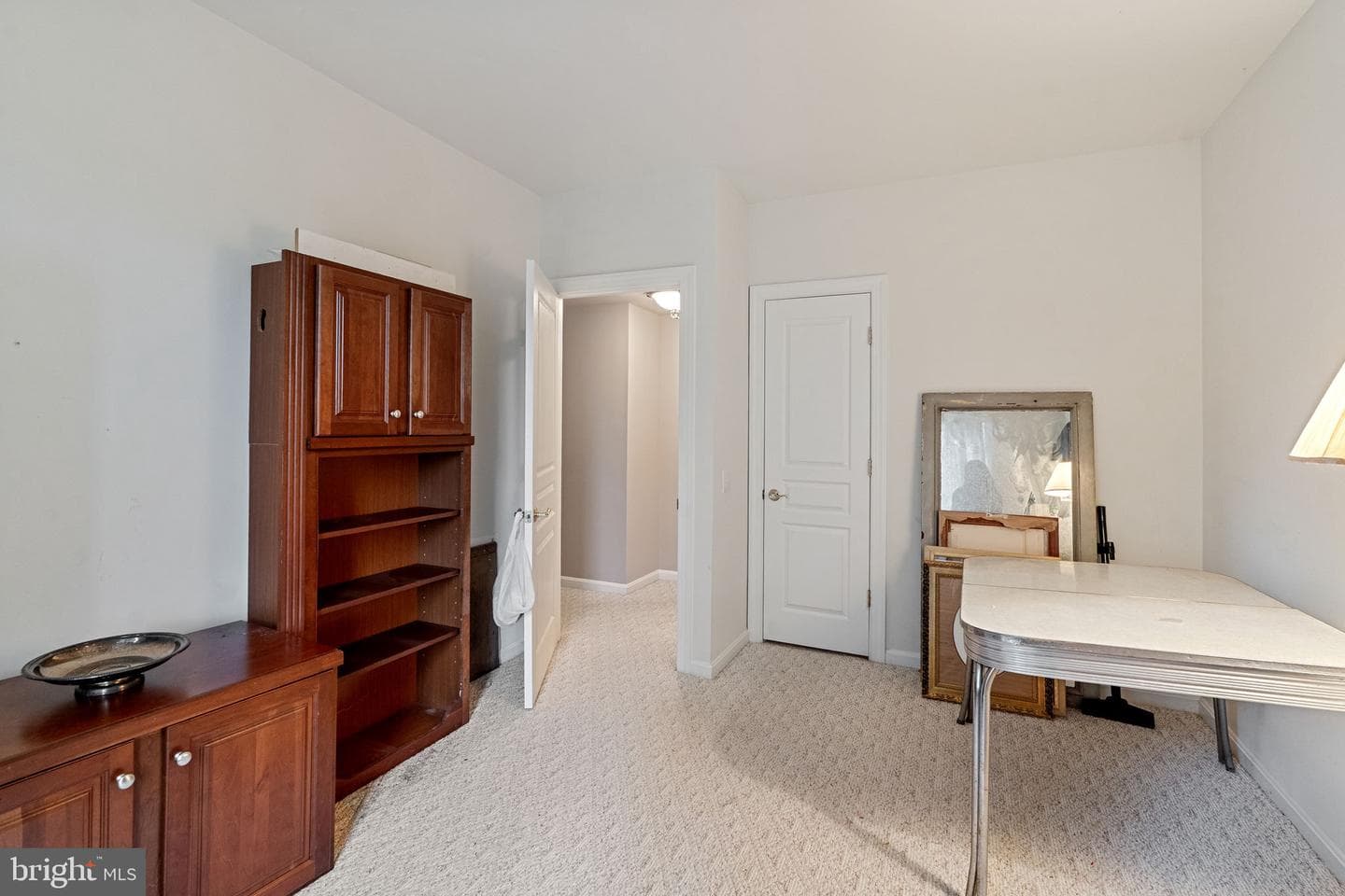 200 Armitage Court photo 86