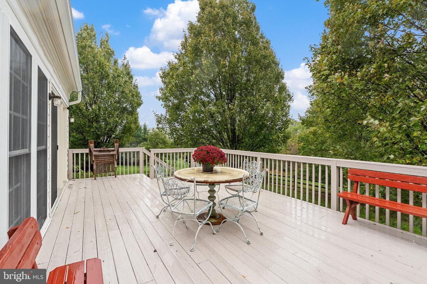 200 Armitage Court photo 91