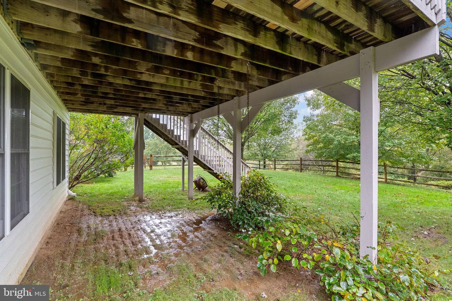 200 Armitage Court photo 92