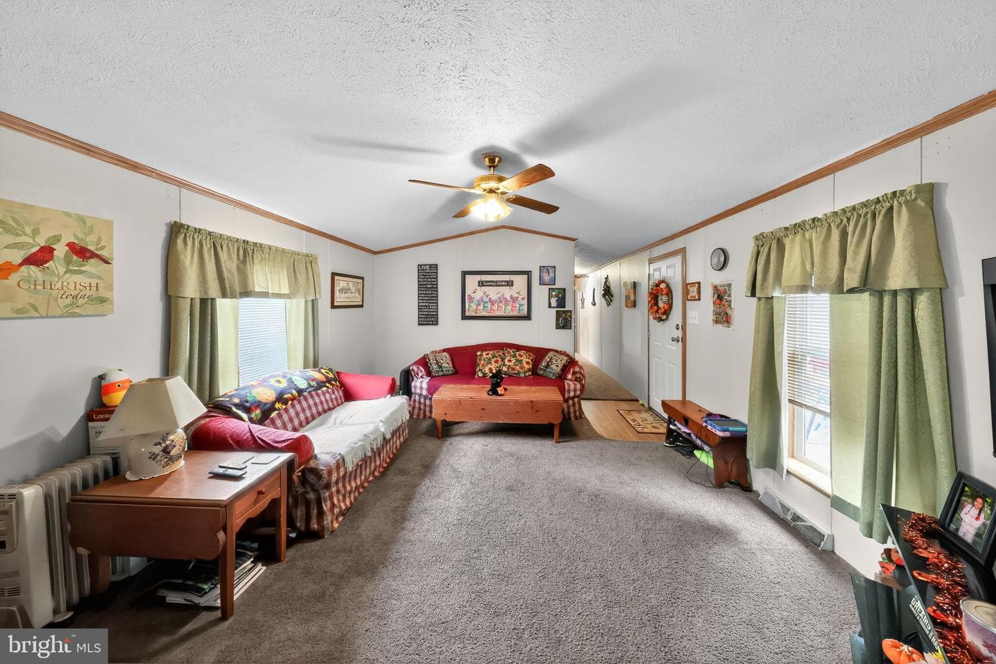 8 Penney Lane photo 3