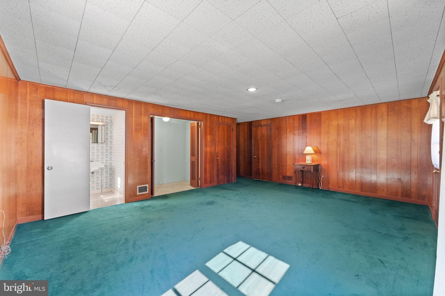 962 Weadley Road photo 14