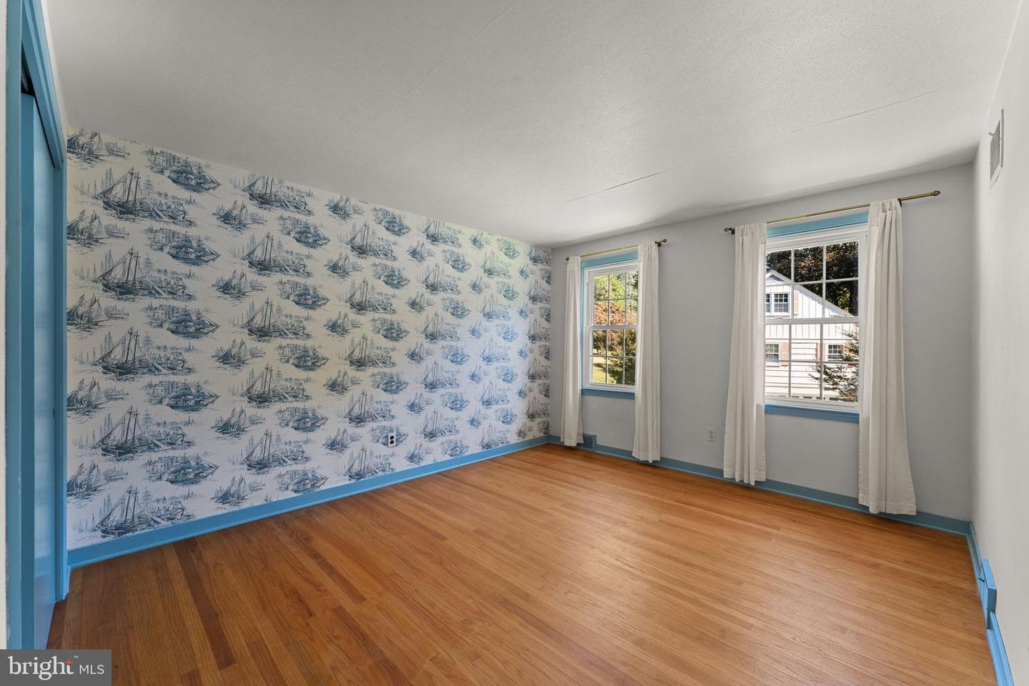 962 Weadley Road photo 19