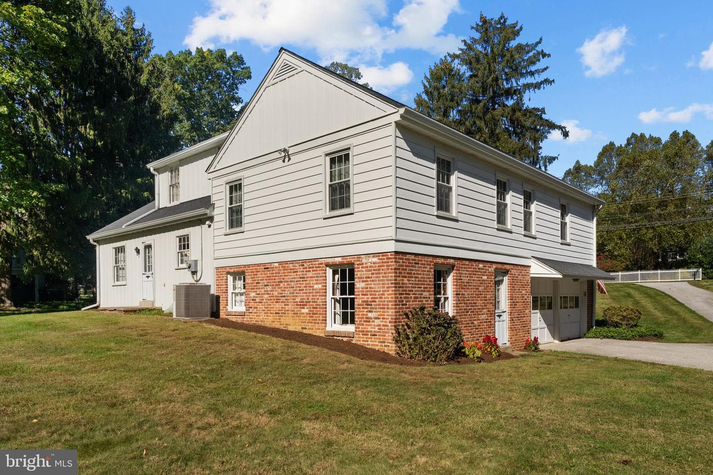 962 Weadley Road photo 29