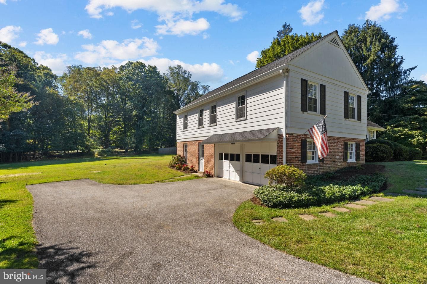 962 Weadley Road photo 38