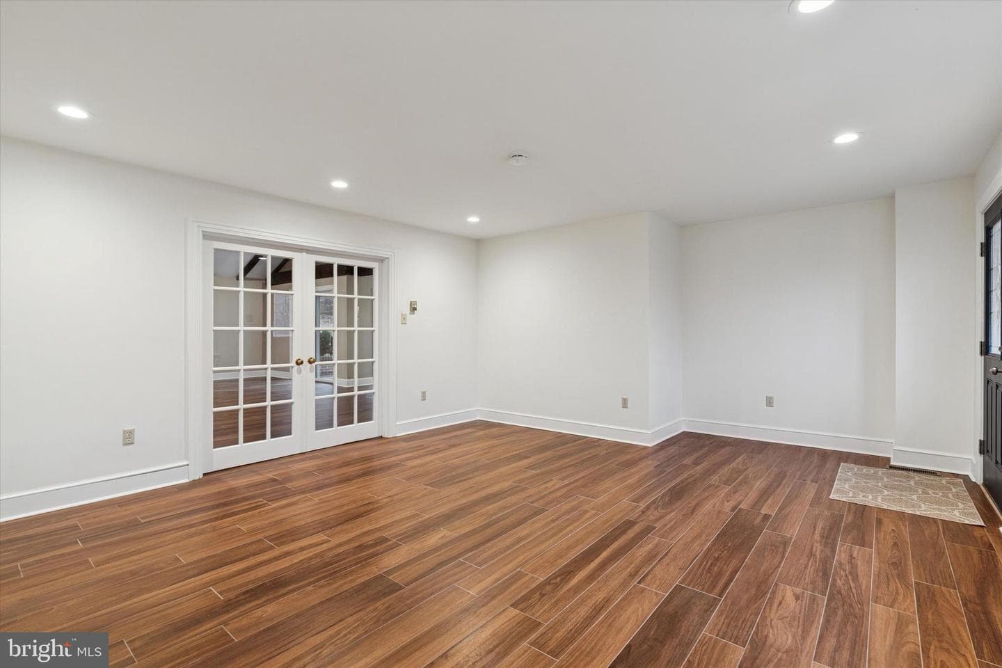 2435 Saint Peters Road photo 12