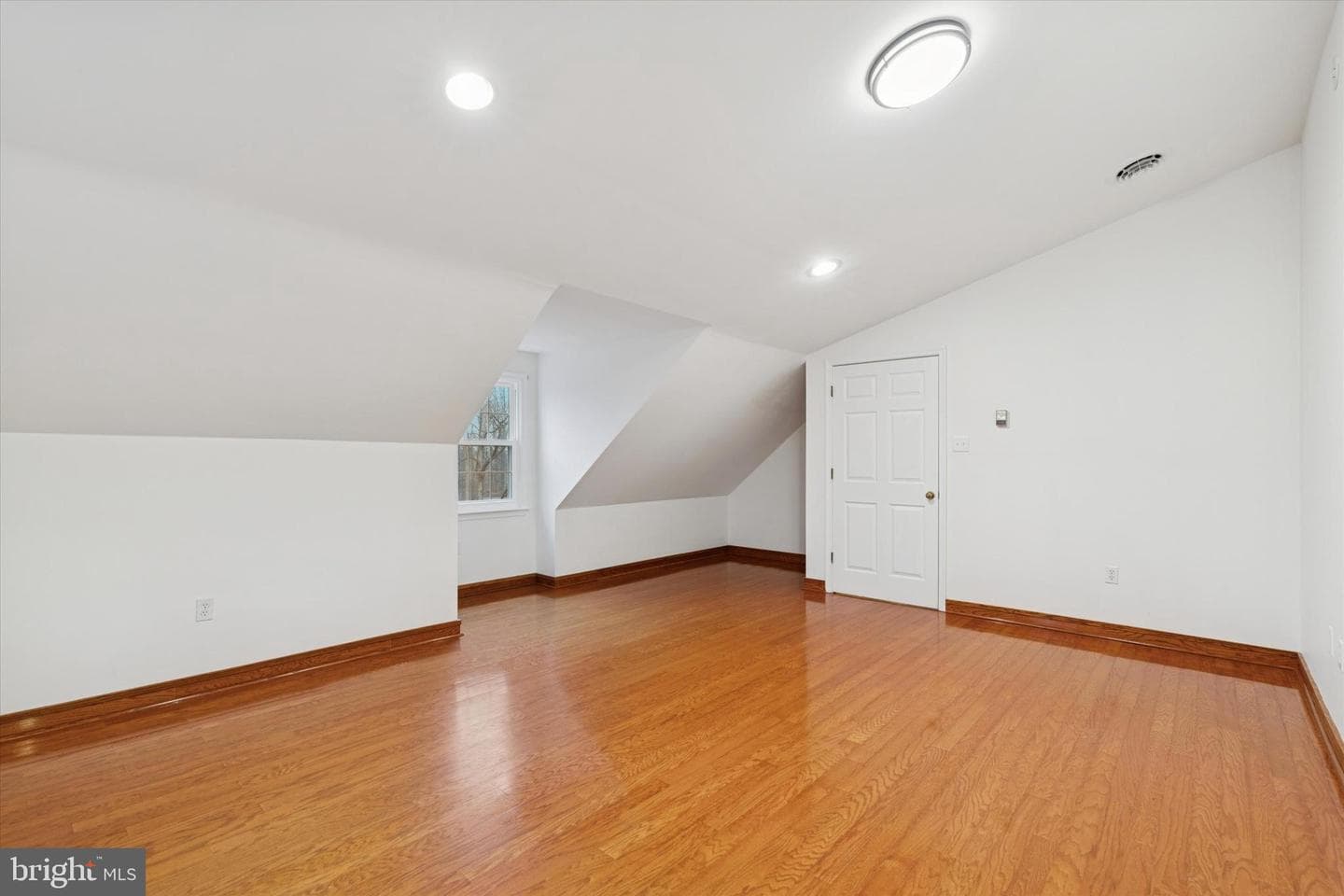2435 Saint Peters Road photo 31