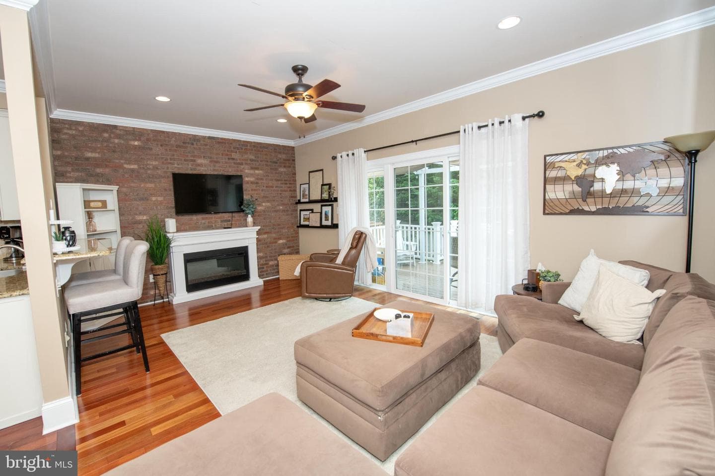 130 S Walnut Street photo 11