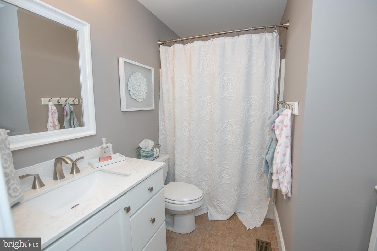 130 S Walnut Street photo 21