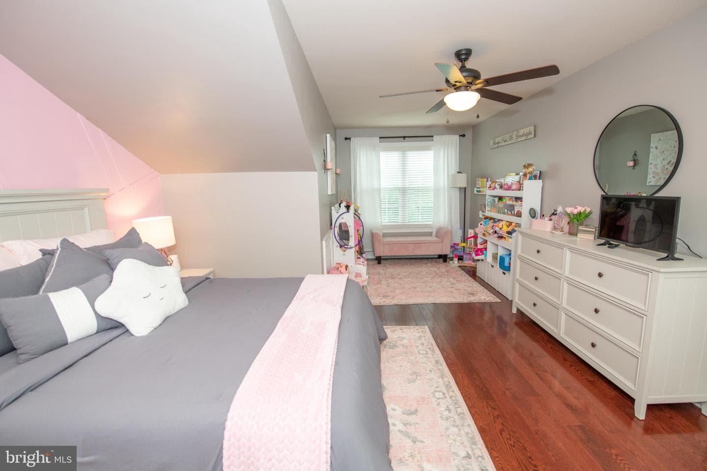 130 S Walnut Street photo 25