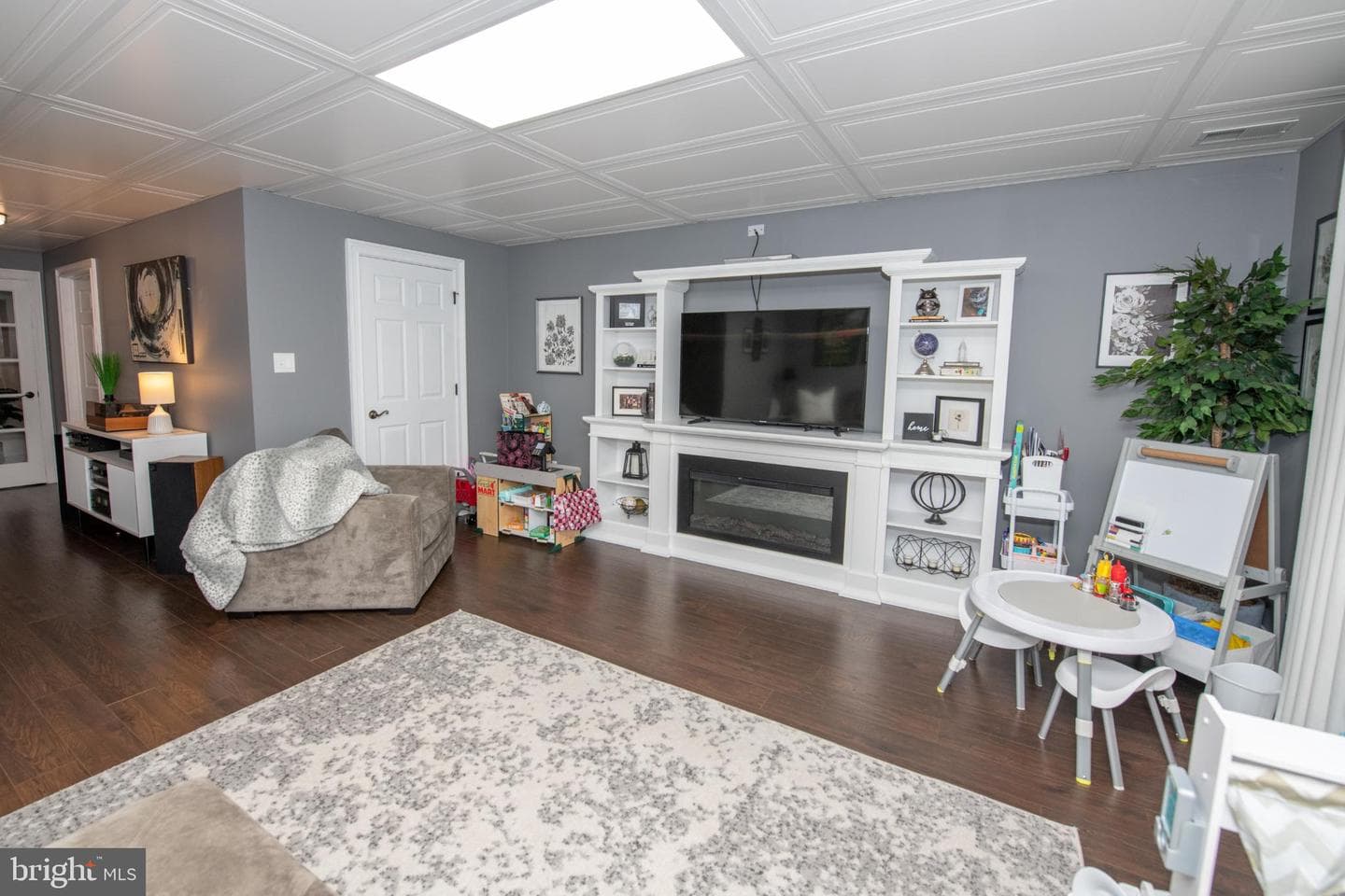 130 S Walnut Street photo 33