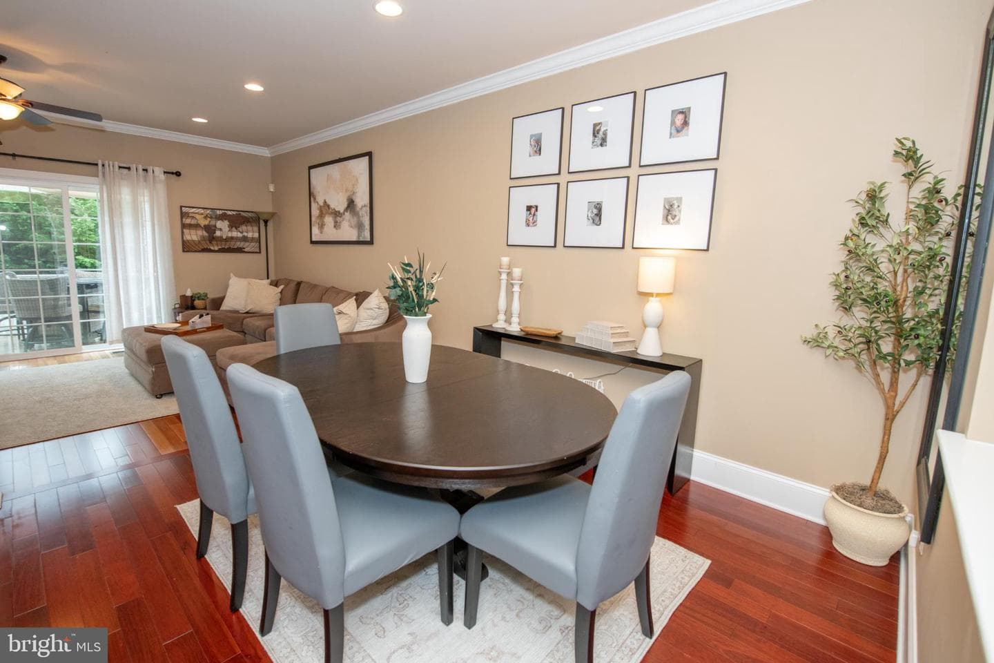 130 S Walnut Street photo 9