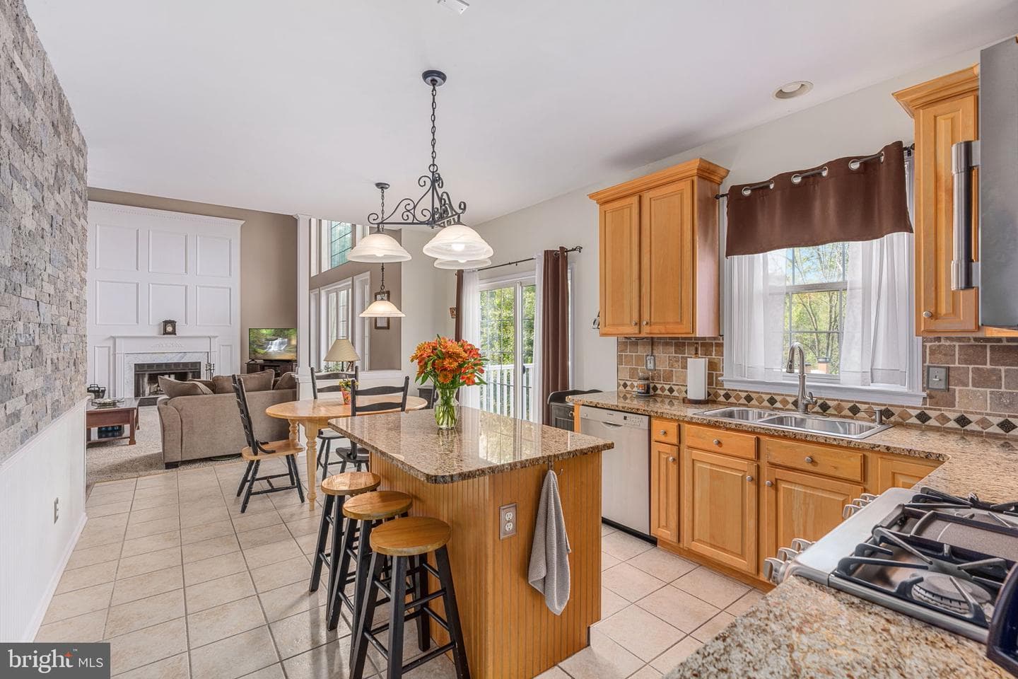 16 Angelica Drive photo 12