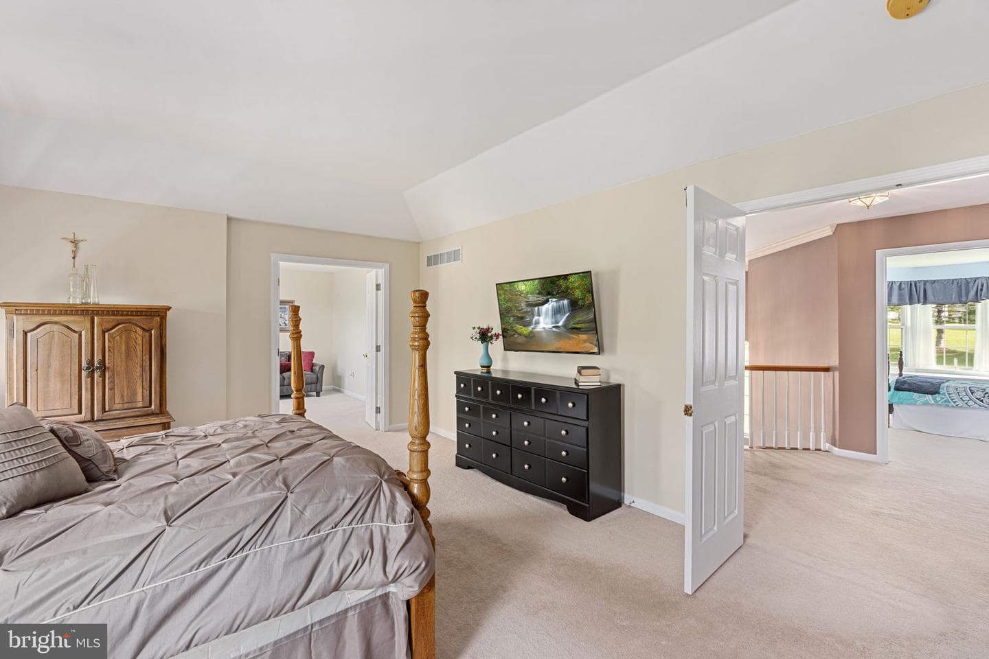 16 Angelica Drive photo 21