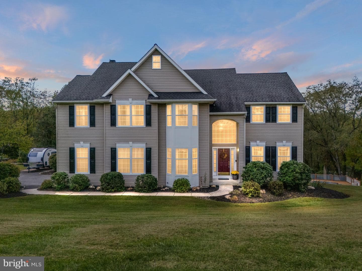 16 Angelica Drive photo 44