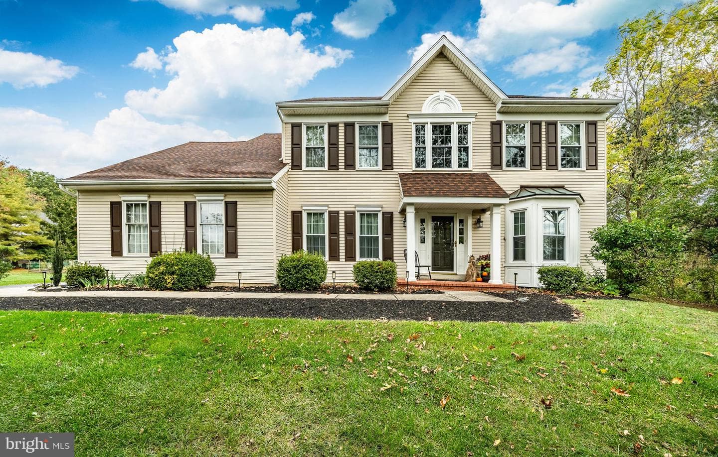 112 Waterwillow Road photo 1