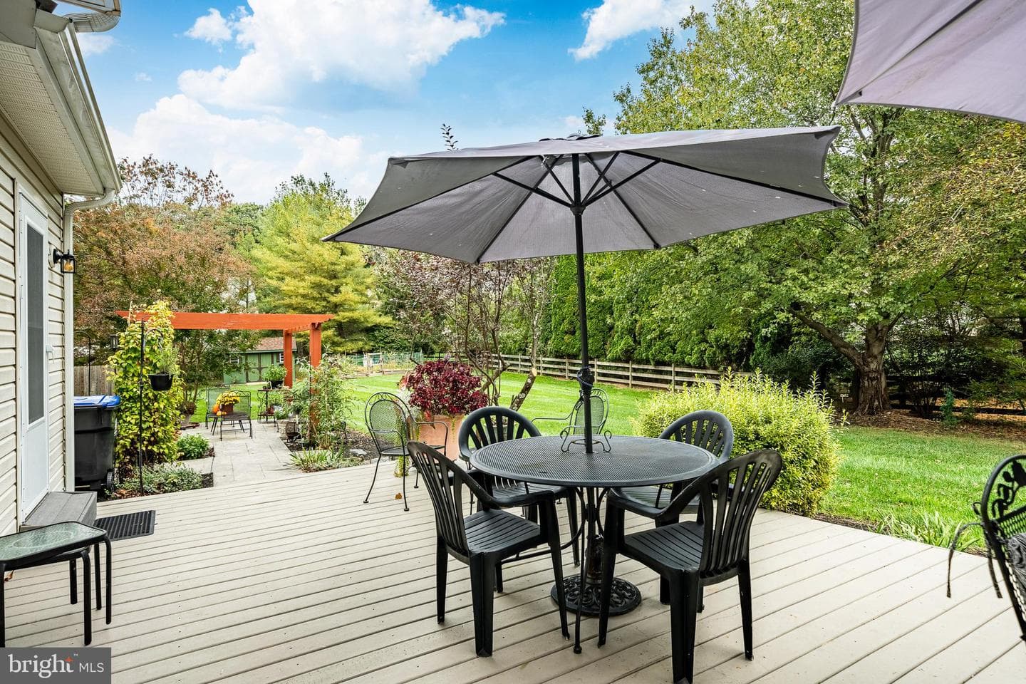 112 Waterwillow Road photo 4