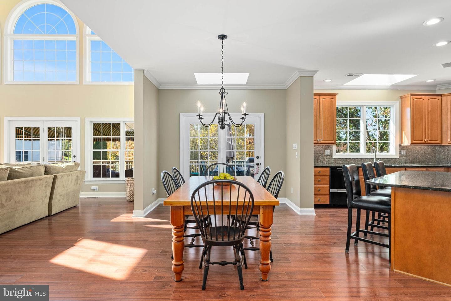 606 Muirfield Court photo 11