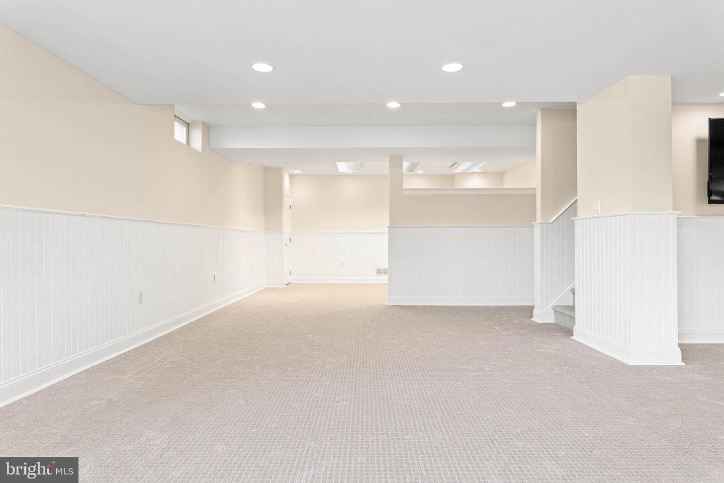 606 Muirfield Court photo 39