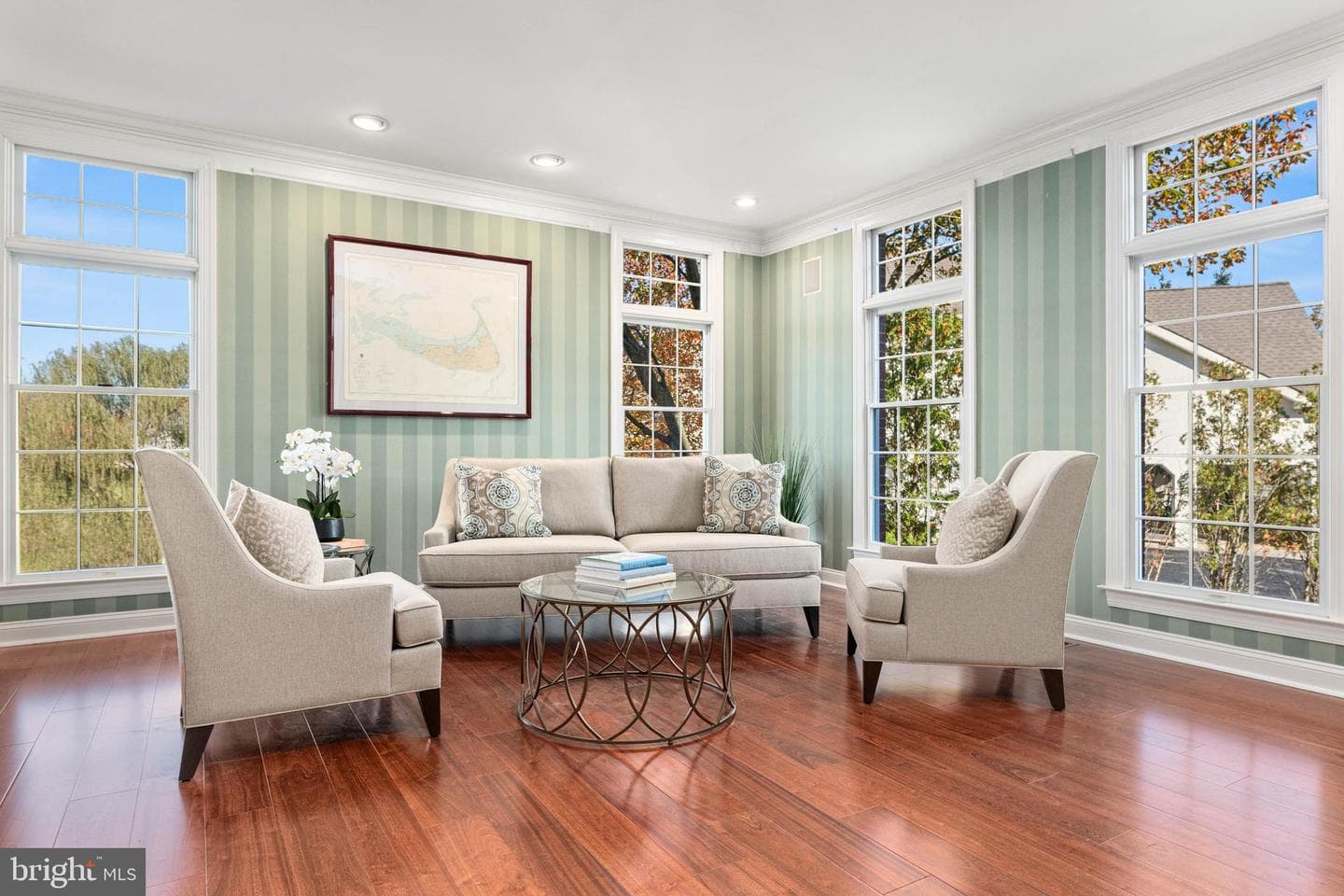 606 Muirfield Court photo 4