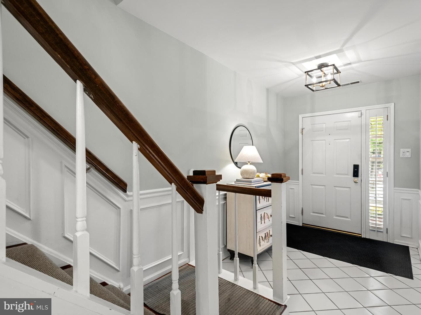 2104 Weatherstone Drive photo 5