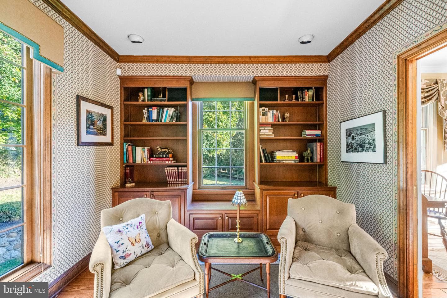287 Stonegate Drive photo 10
