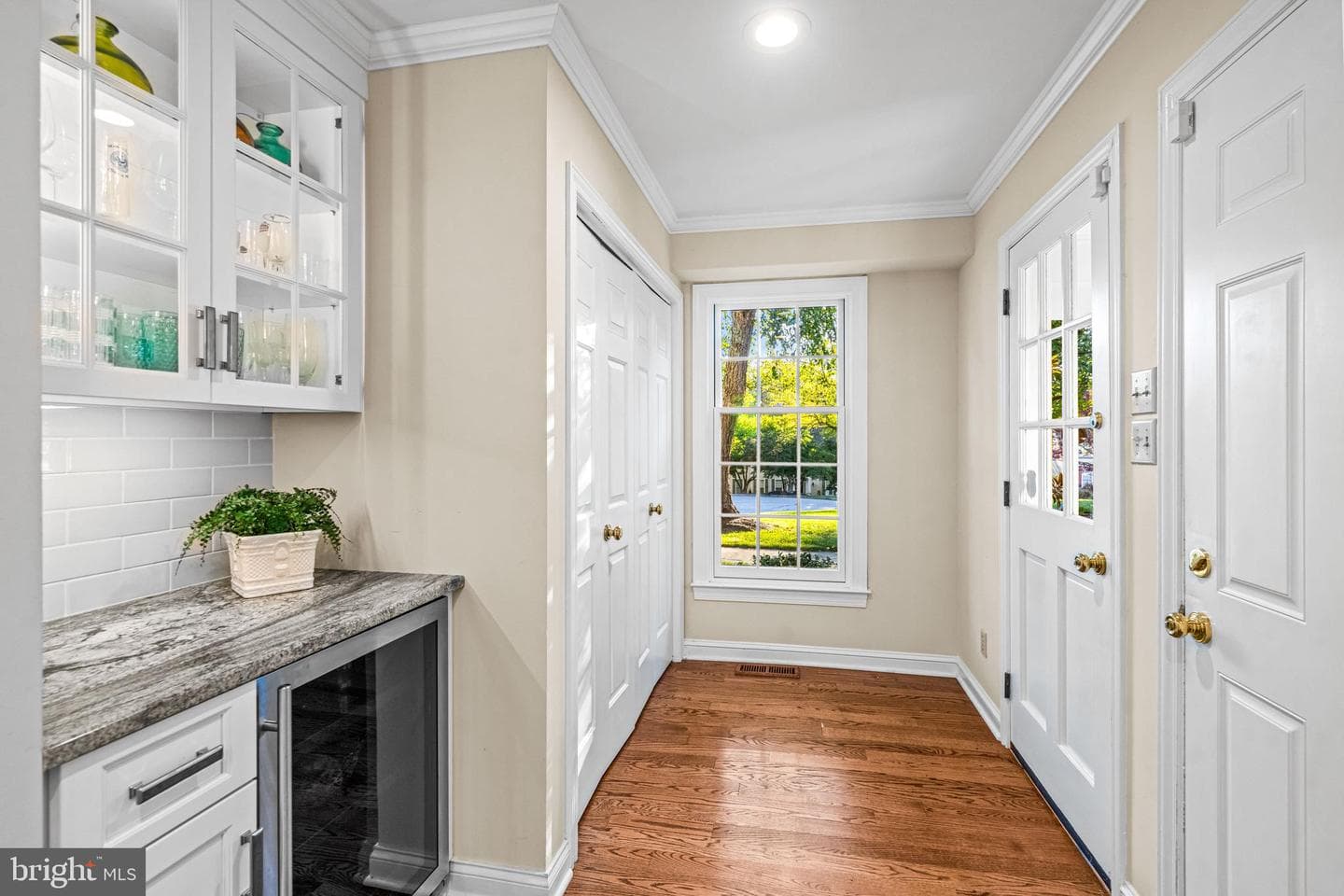 287 Stonegate Drive photo 16