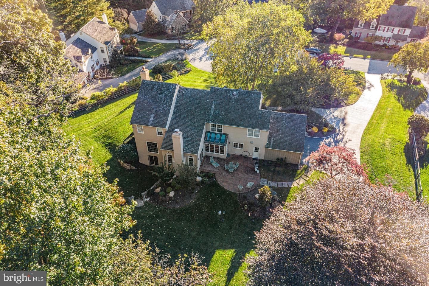 287 Stonegate Drive photo 32