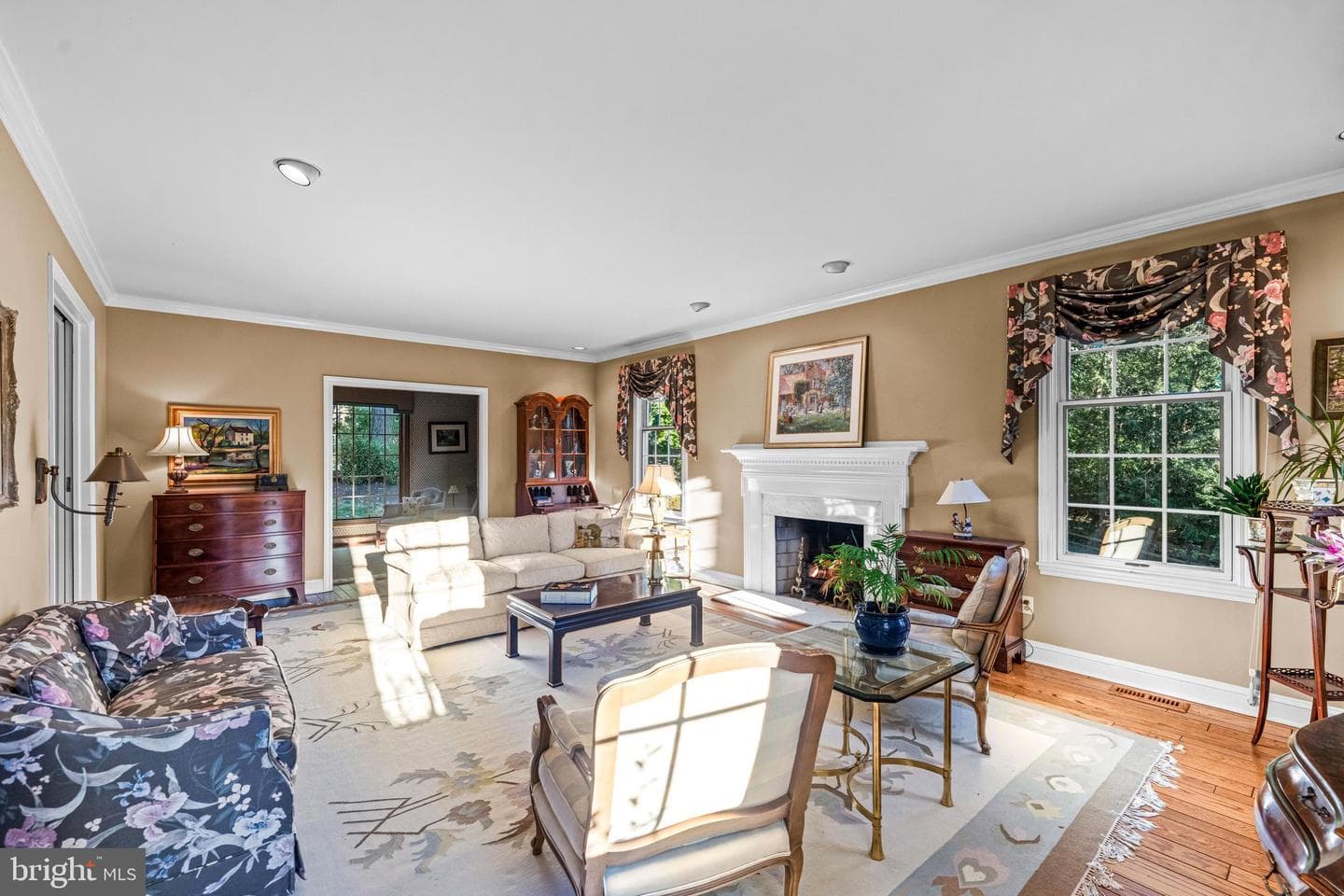 287 Stonegate Drive photo 7
