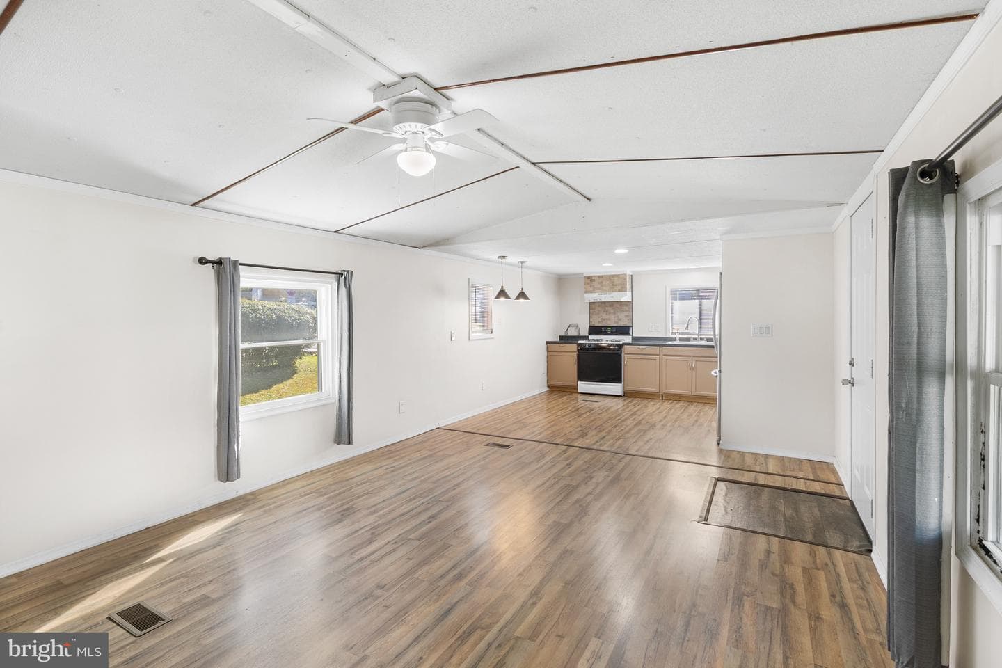 2 Westview Way