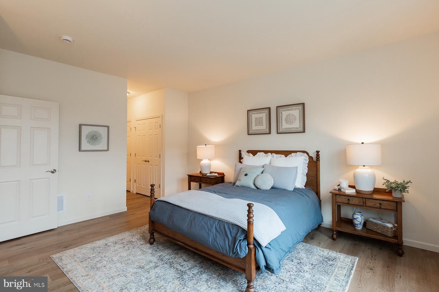 604 Greenbriar Path photo 16