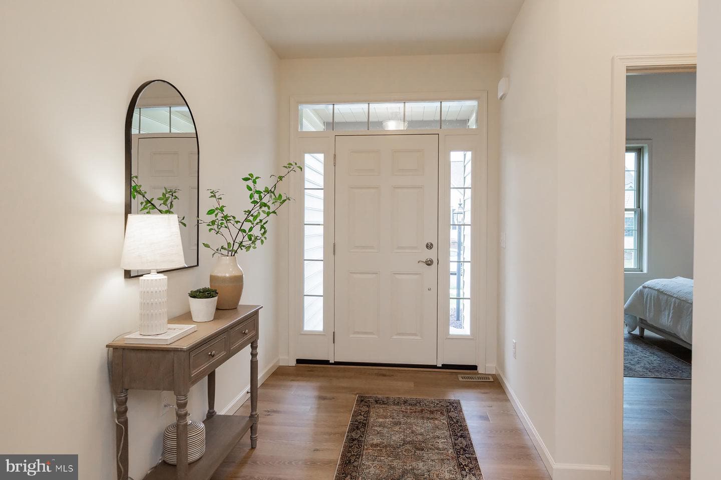 604 Greenbriar Path photo 6