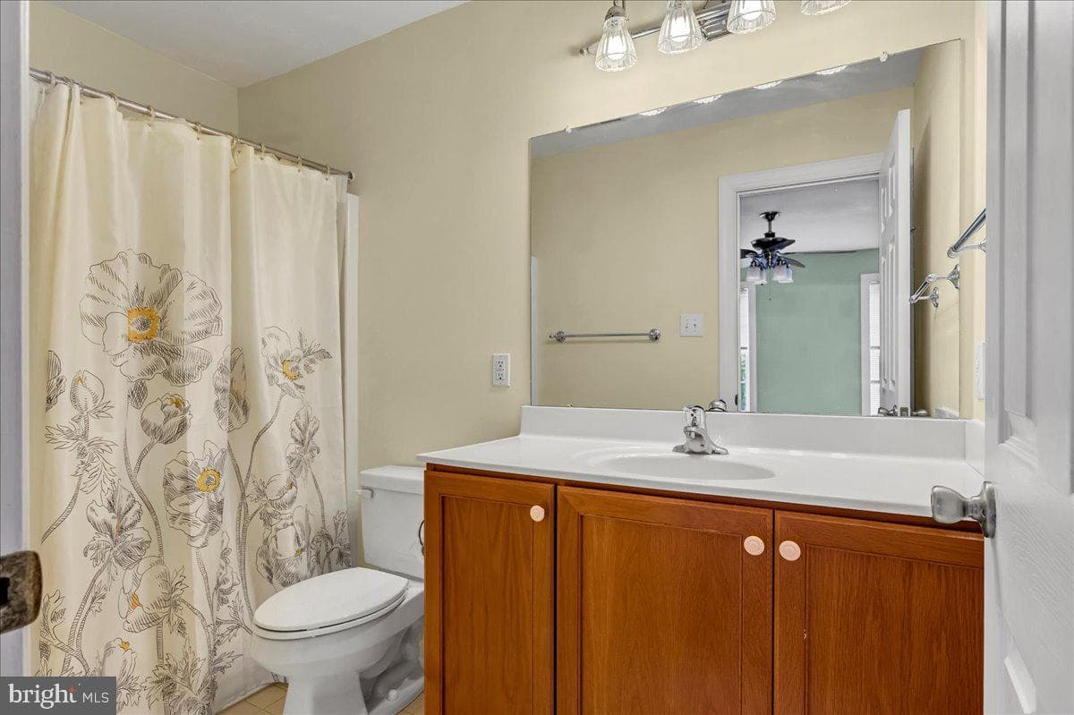 54 Mccormick Way photo 30