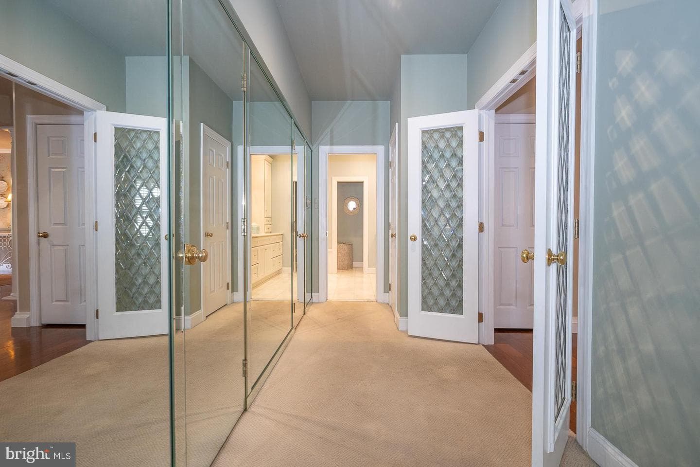 206 Yorktown Place photo 18
