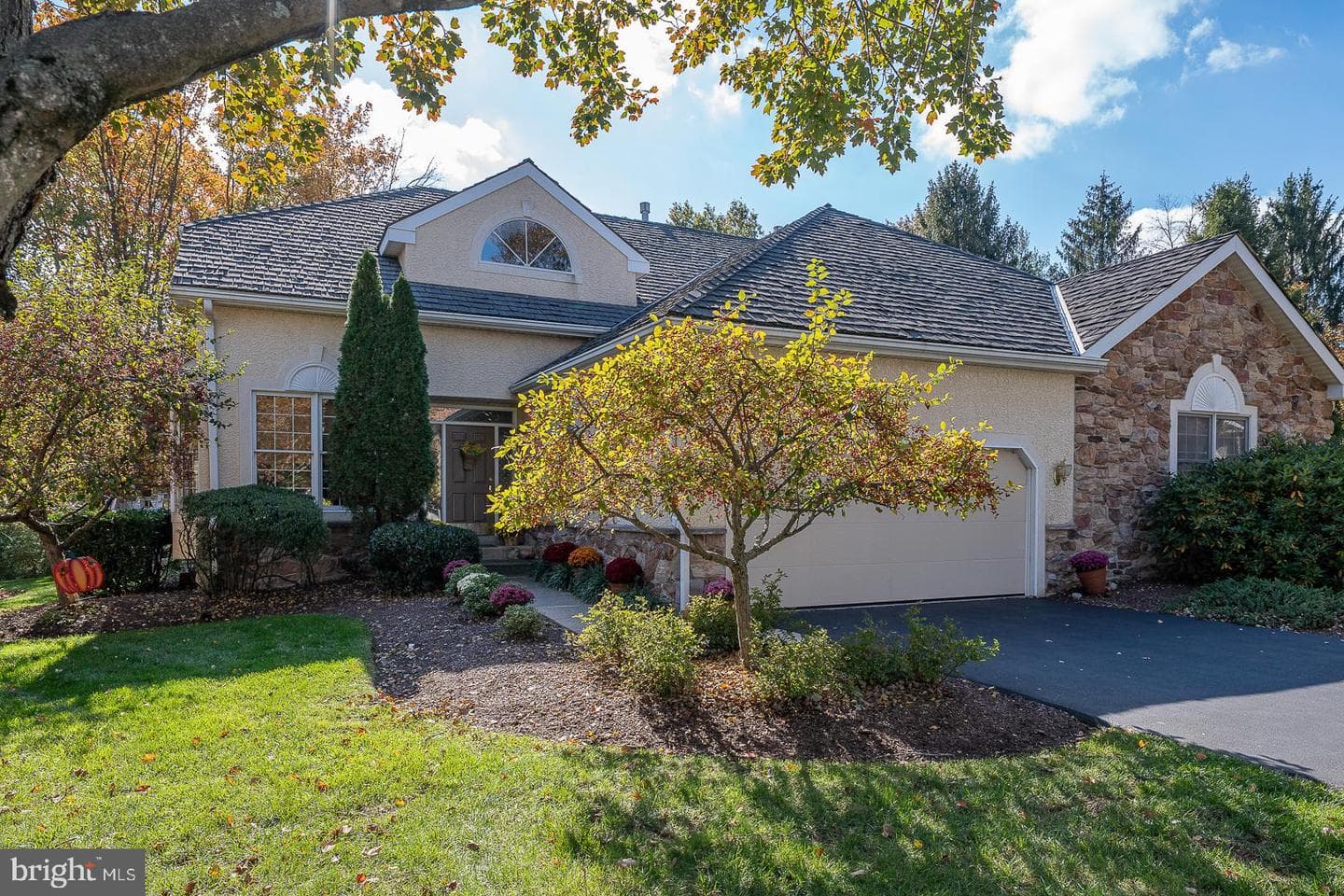 206 Yorktown Place photo 2
