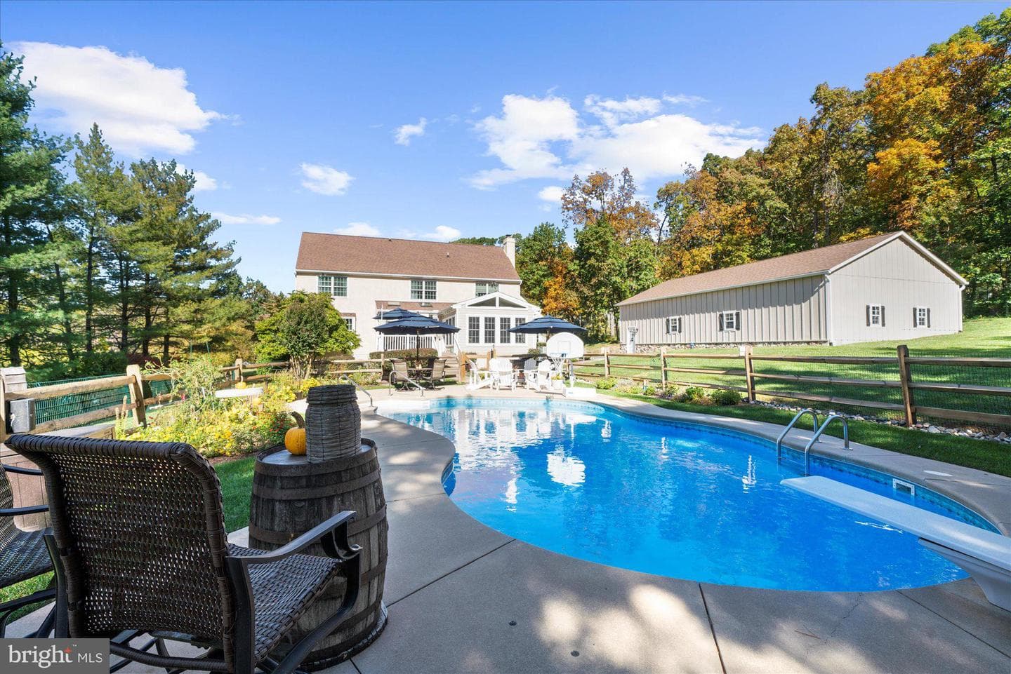 148 Barton Drive photo 25