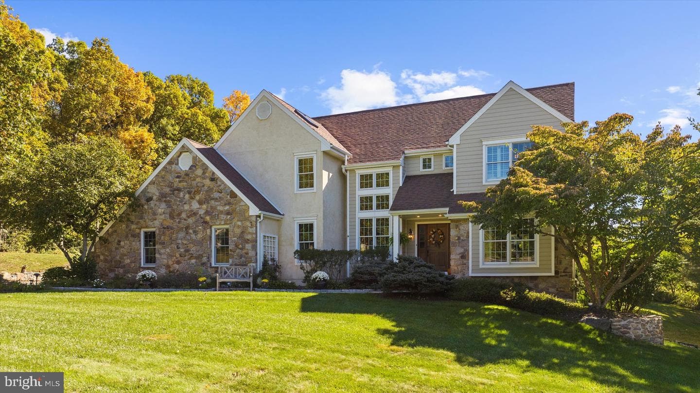 148 Barton Drive photo 3