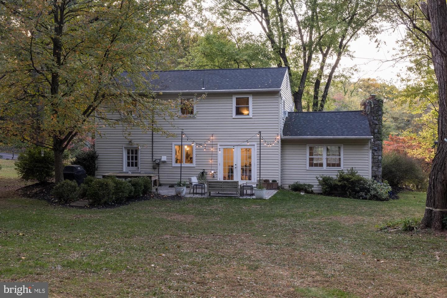 550 Ebelhare Road photo 5