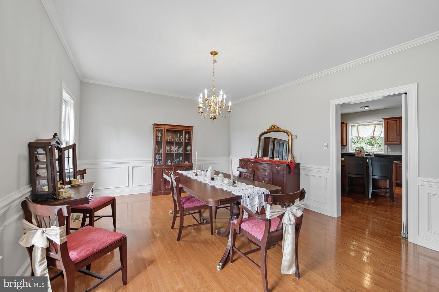 530 Legion Drive photo 22