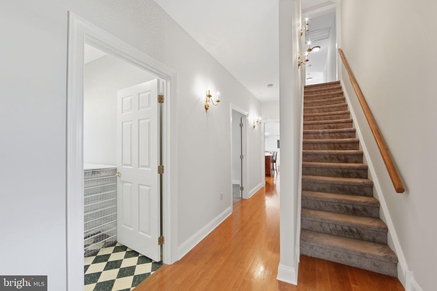 530 Legion Drive photo 30