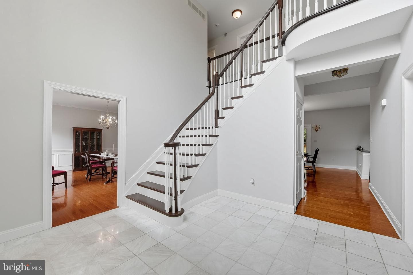 530 Legion Drive photo 5