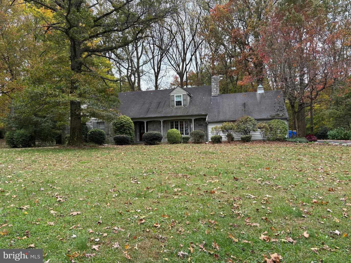 4 Woods Lane photo 2