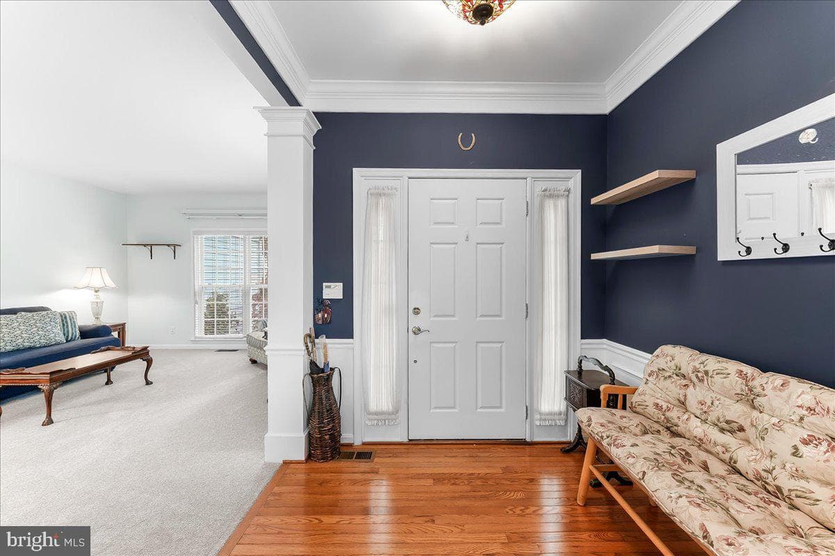 622 Martin Drive photo 4
