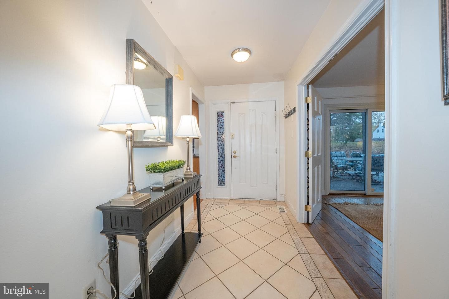 301 Hanover Court photo 12