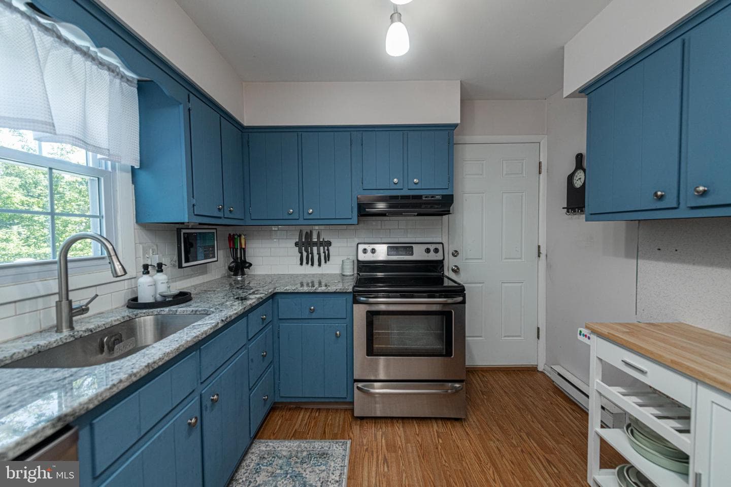 1060 S Keim Street photo 10