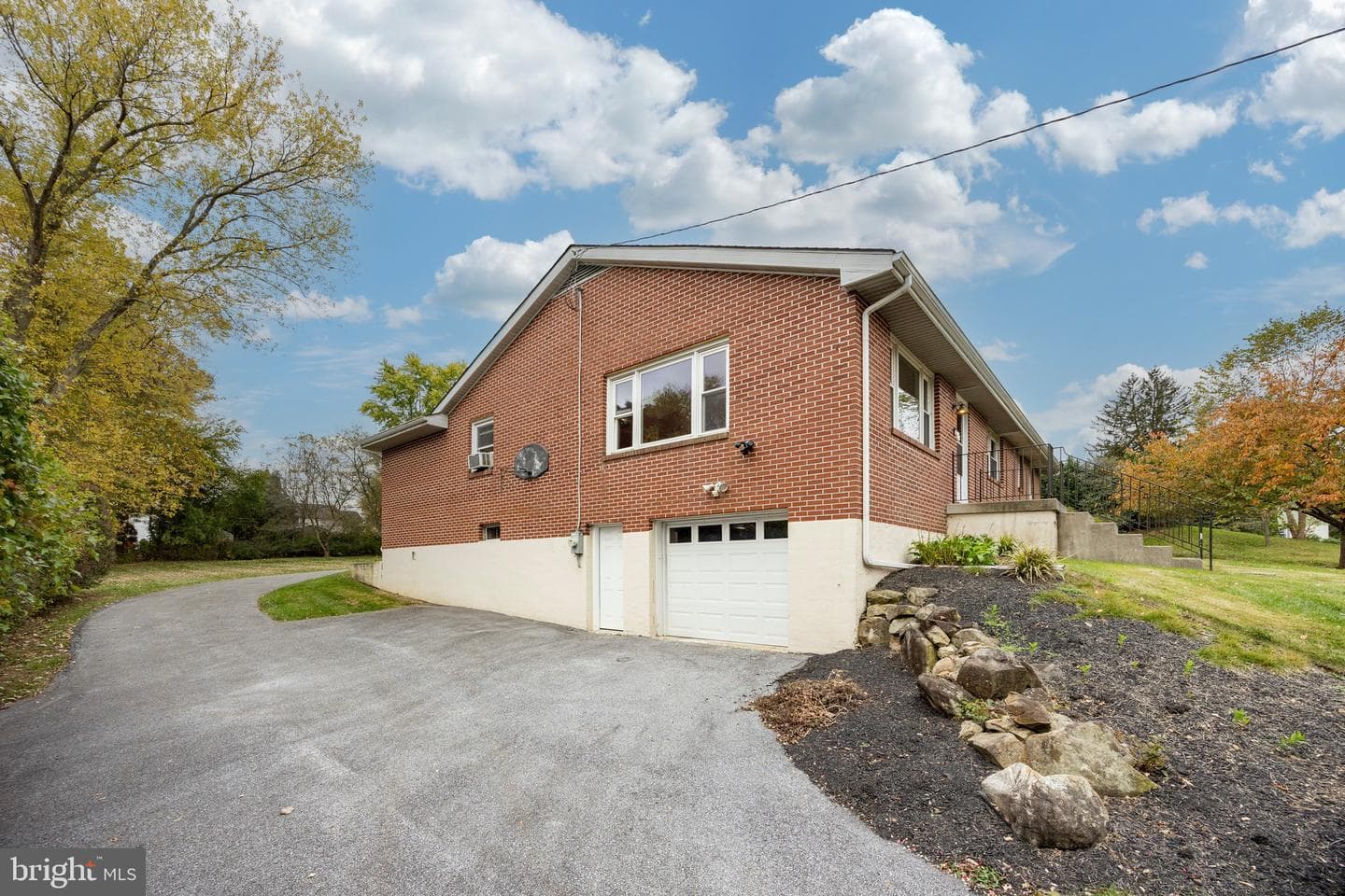 1340 E Strasburg Road photo 35
