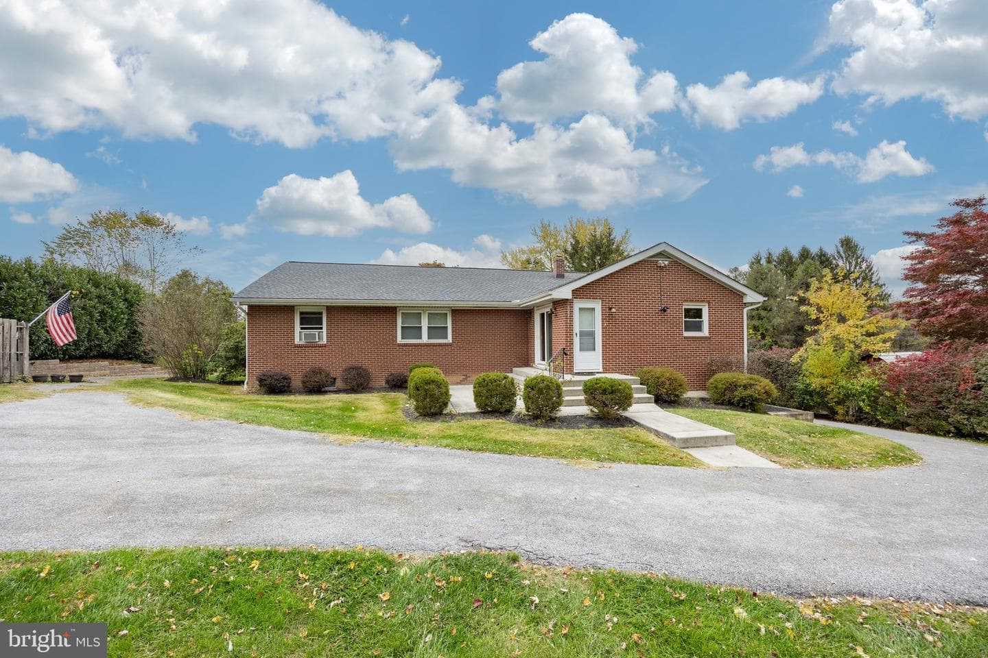 1340 E Strasburg Road photo 36