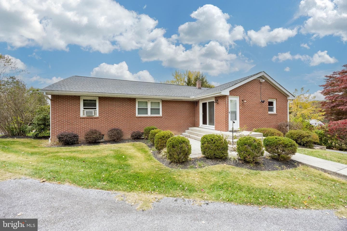 1340 E Strasburg Road photo 37