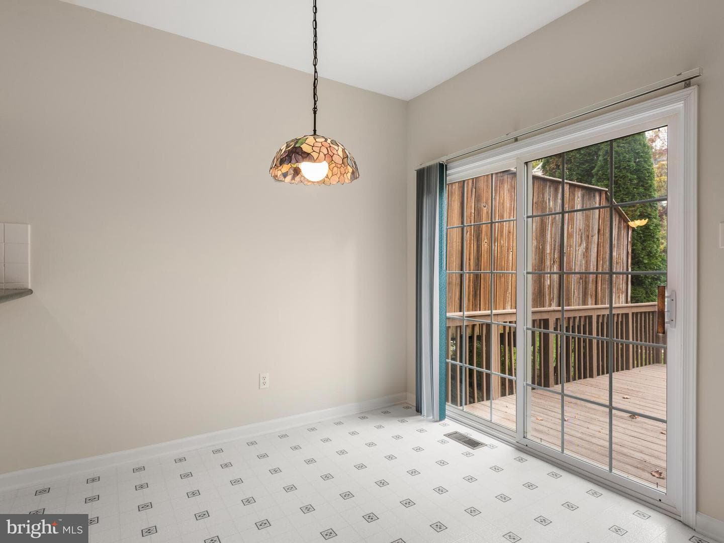 214 Silverbell Court photo 24
