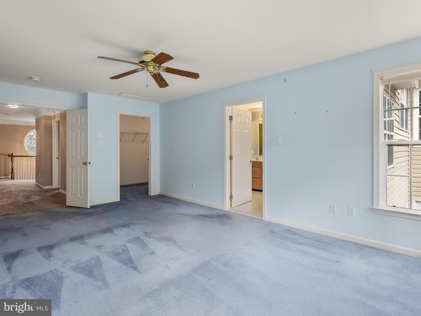 214 Silverbell Court photo 37